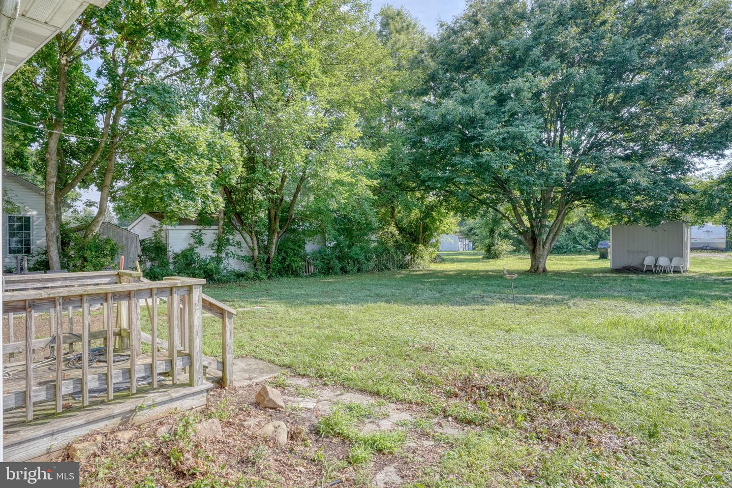 306 Caroline Ave Property Photo 18