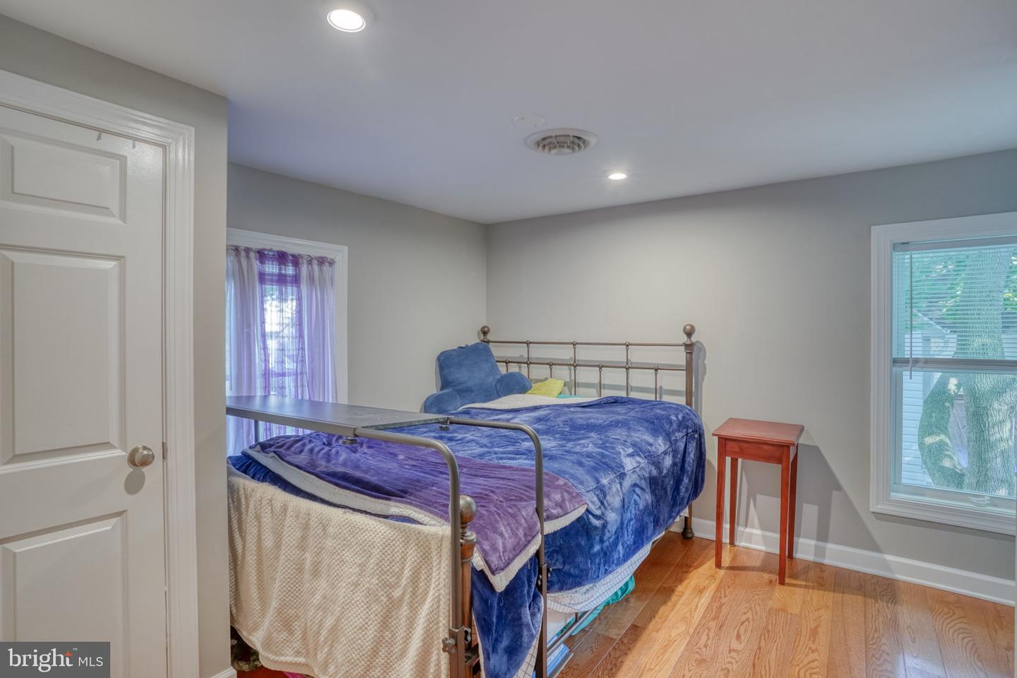 306 Caroline Ave Property Photo 48