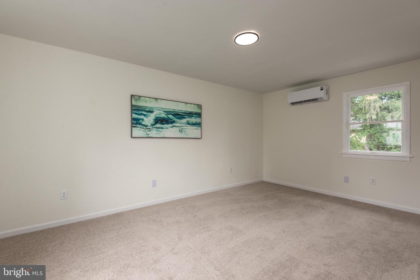 104 Chambers St Property Photo 16