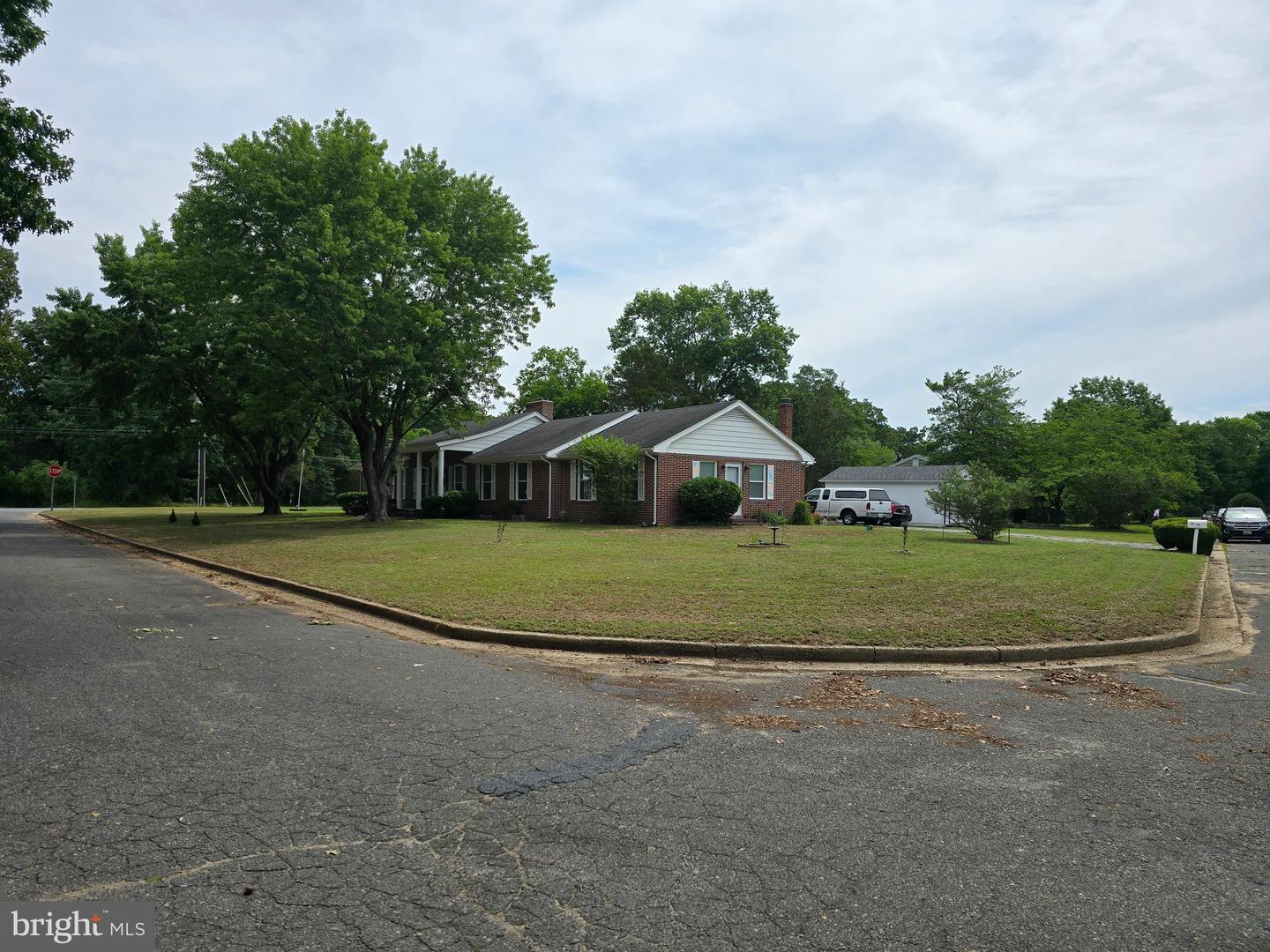 104 Charlotte Ave Property Photo 7