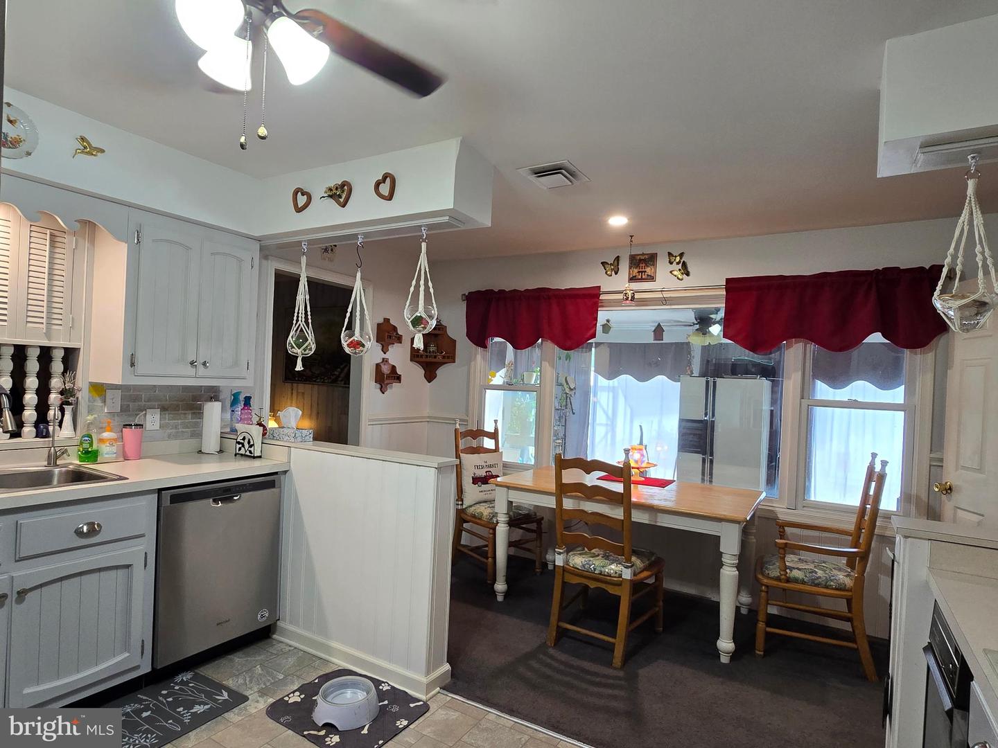 104 Charlotte Ave Property Photo 22