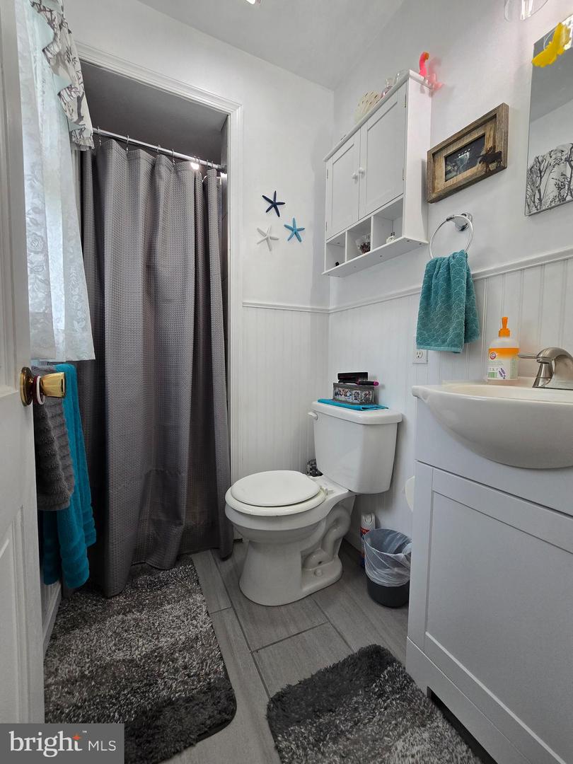 104 Charlotte Ave Property Photo 32