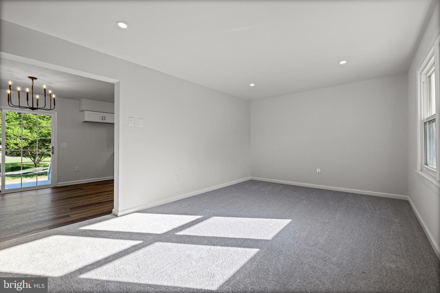 205 N Academy St Property Photo 11