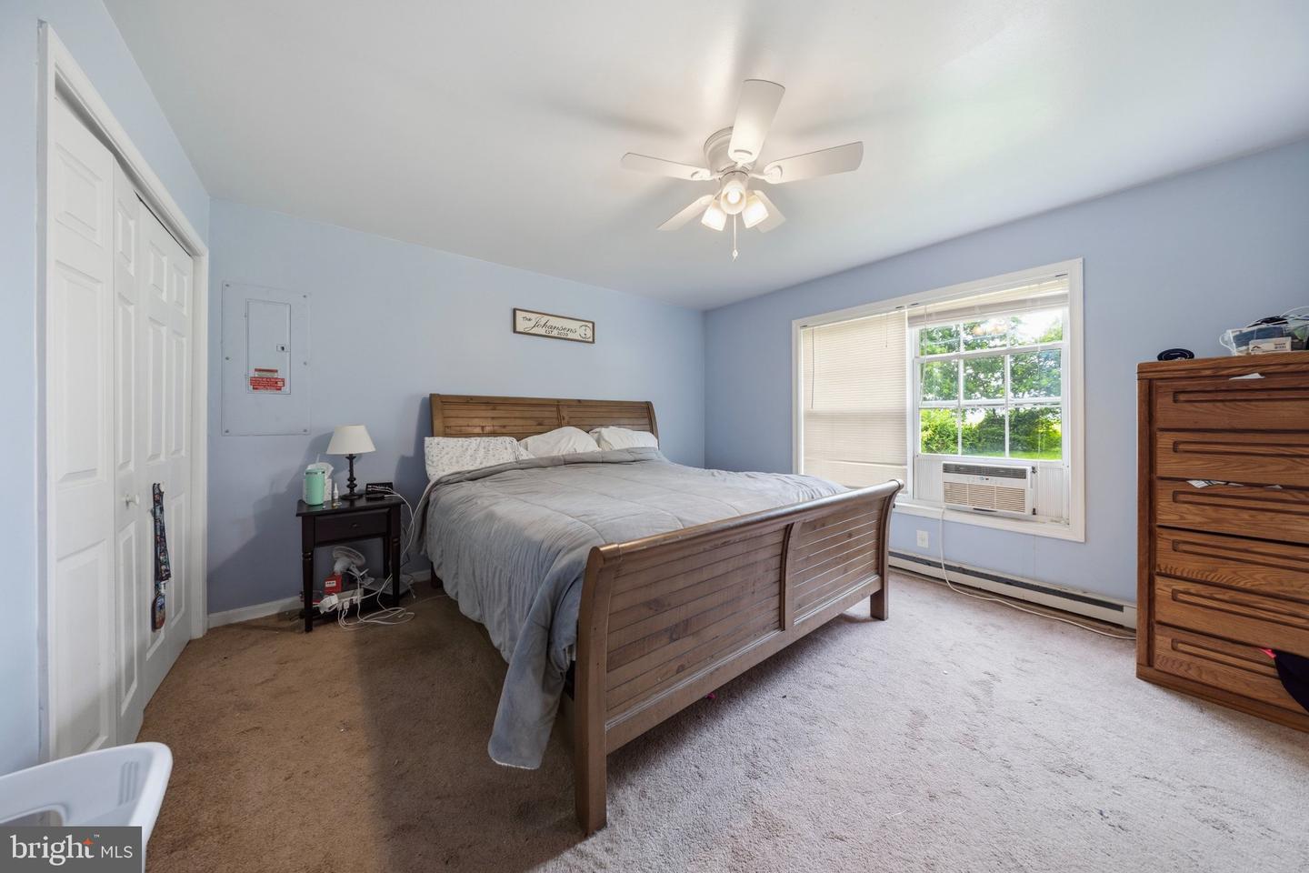 212 Apple Ln Property Photo 8