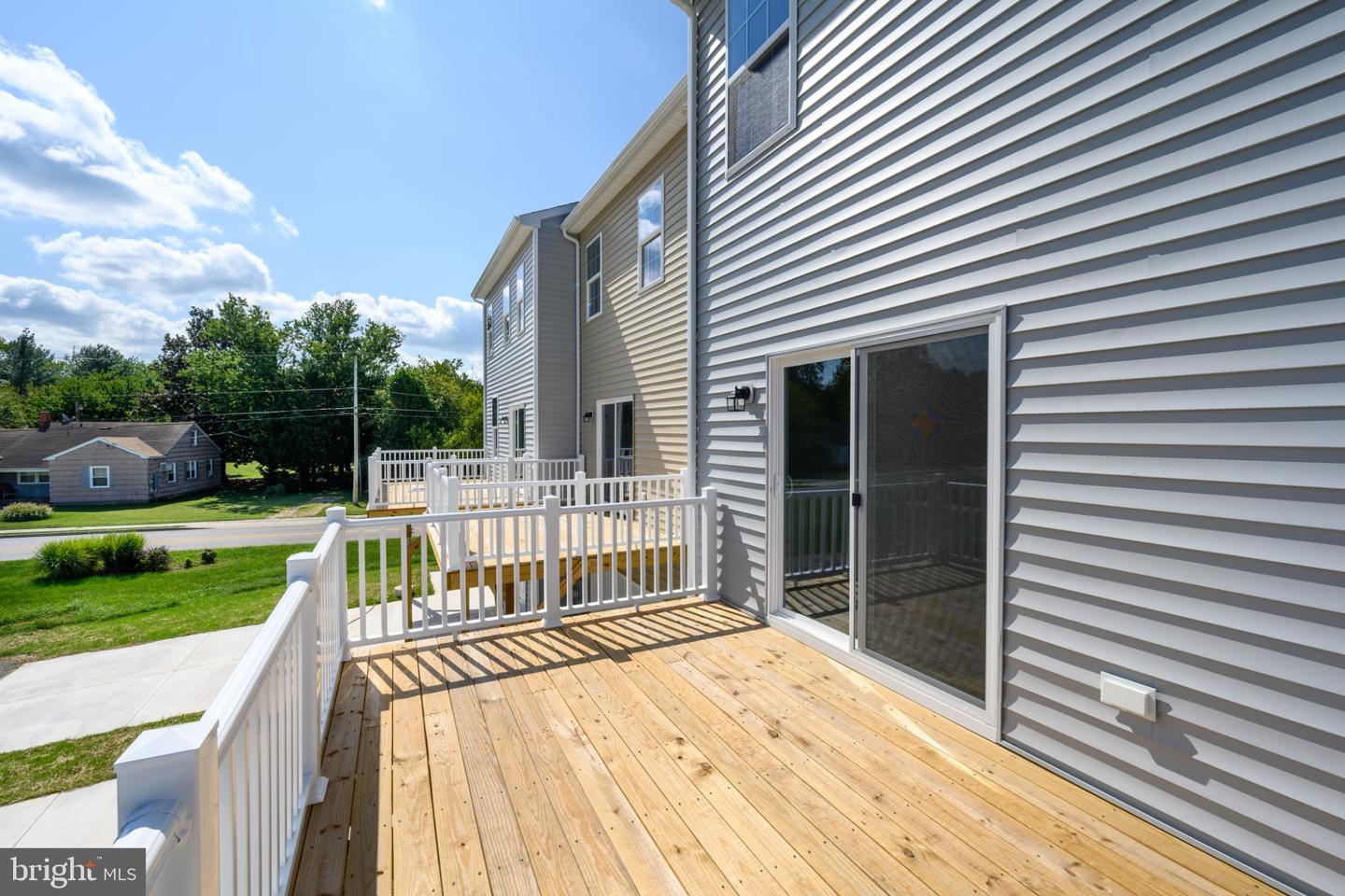 245 Briarwood Cir Property Photo 5