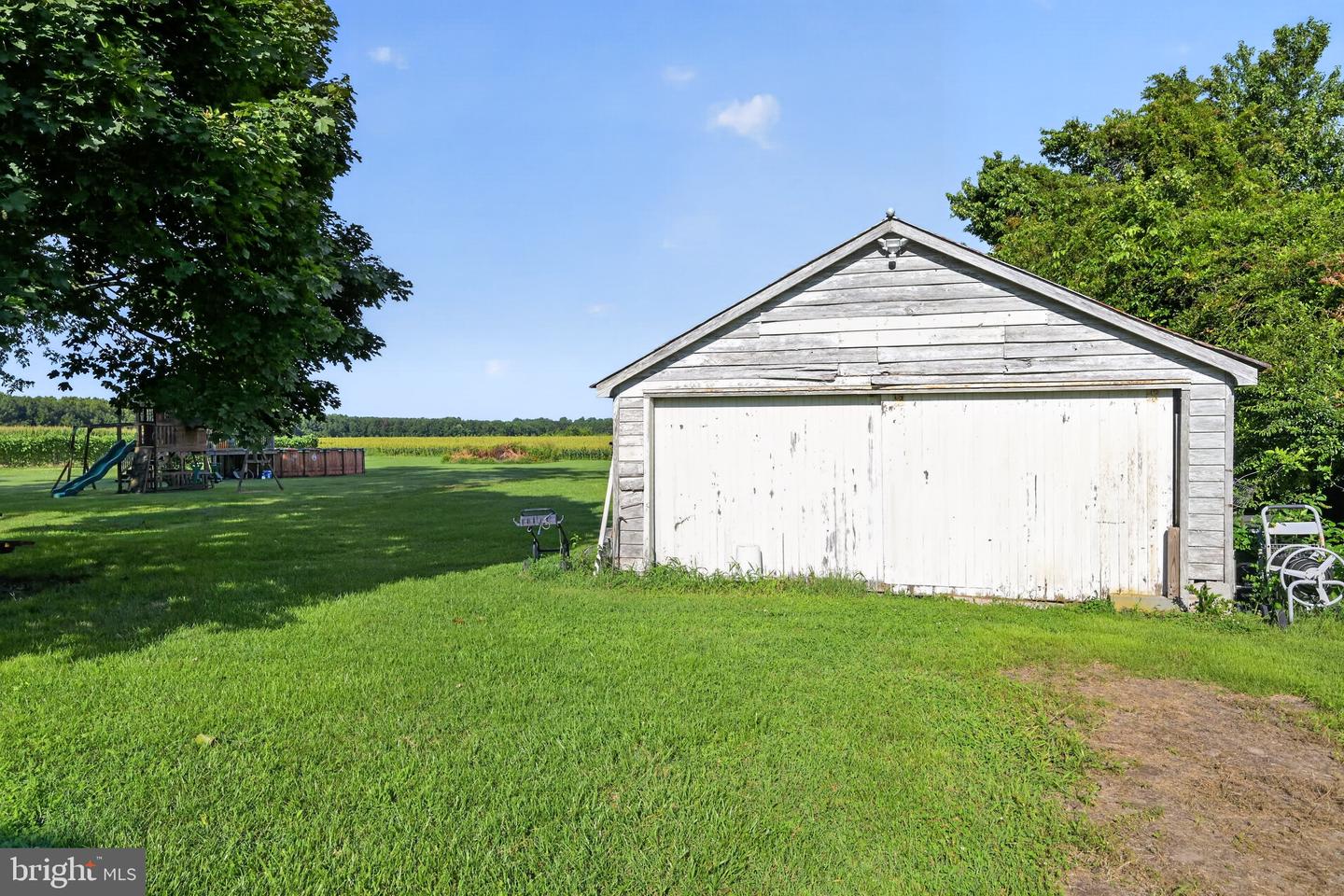 6132 Harmony Rd Property Photo 5