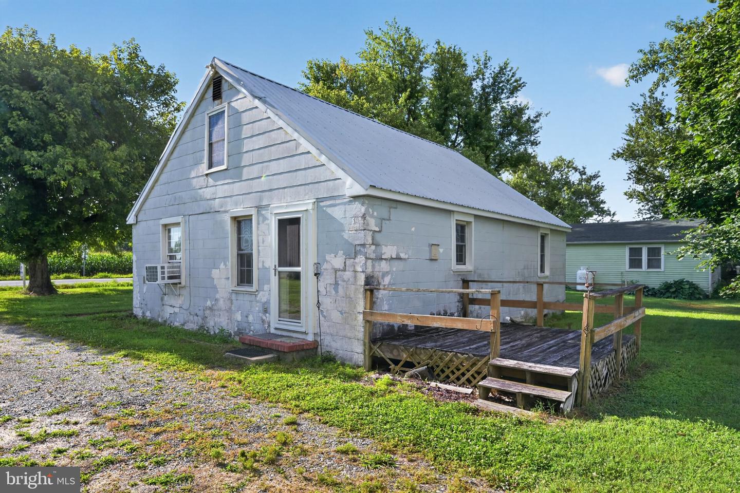 6132 Harmony Rd Property Photo 10