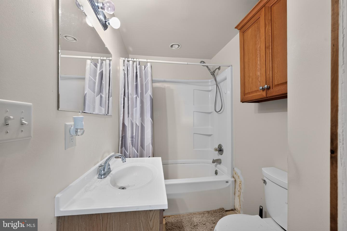 6132 Harmony Rd Property Photo 24