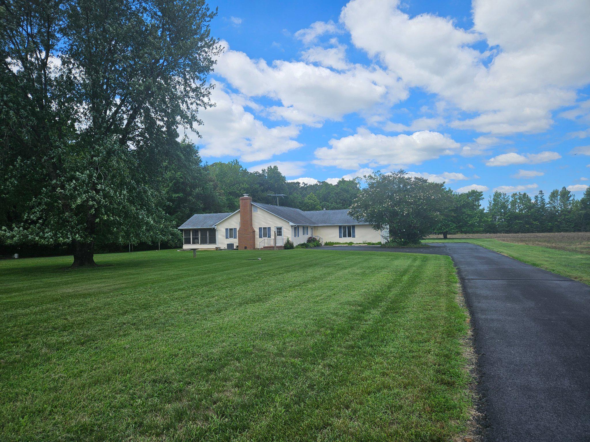 1120 Blades Farm Rd Property Photo 1