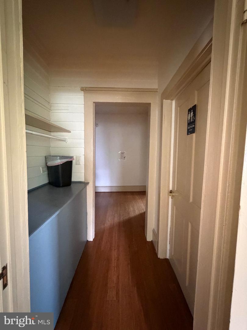 103 Gay St Property Photo 16