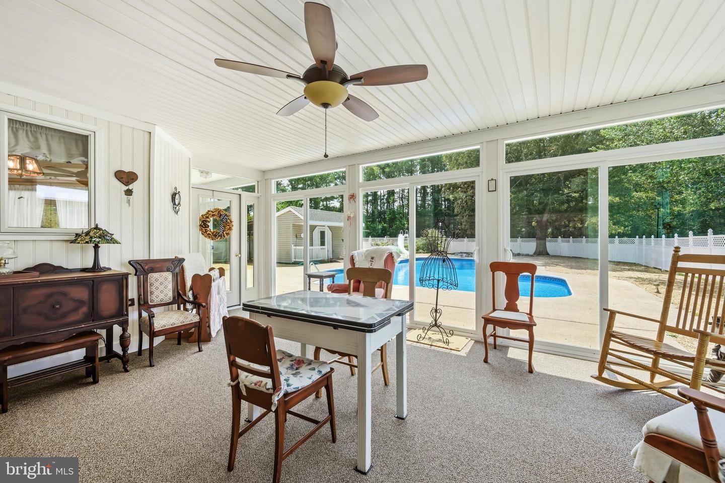 22733 Squire Ln Property Photo 18