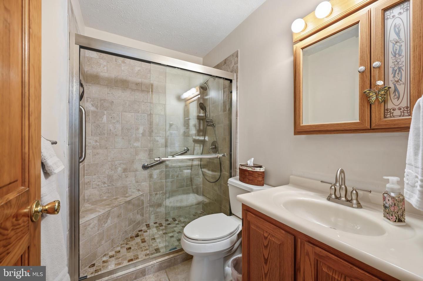22733 Squire Ln Property Photo 21