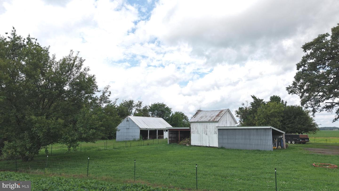 13166 Oakland Rd Property Photo 6