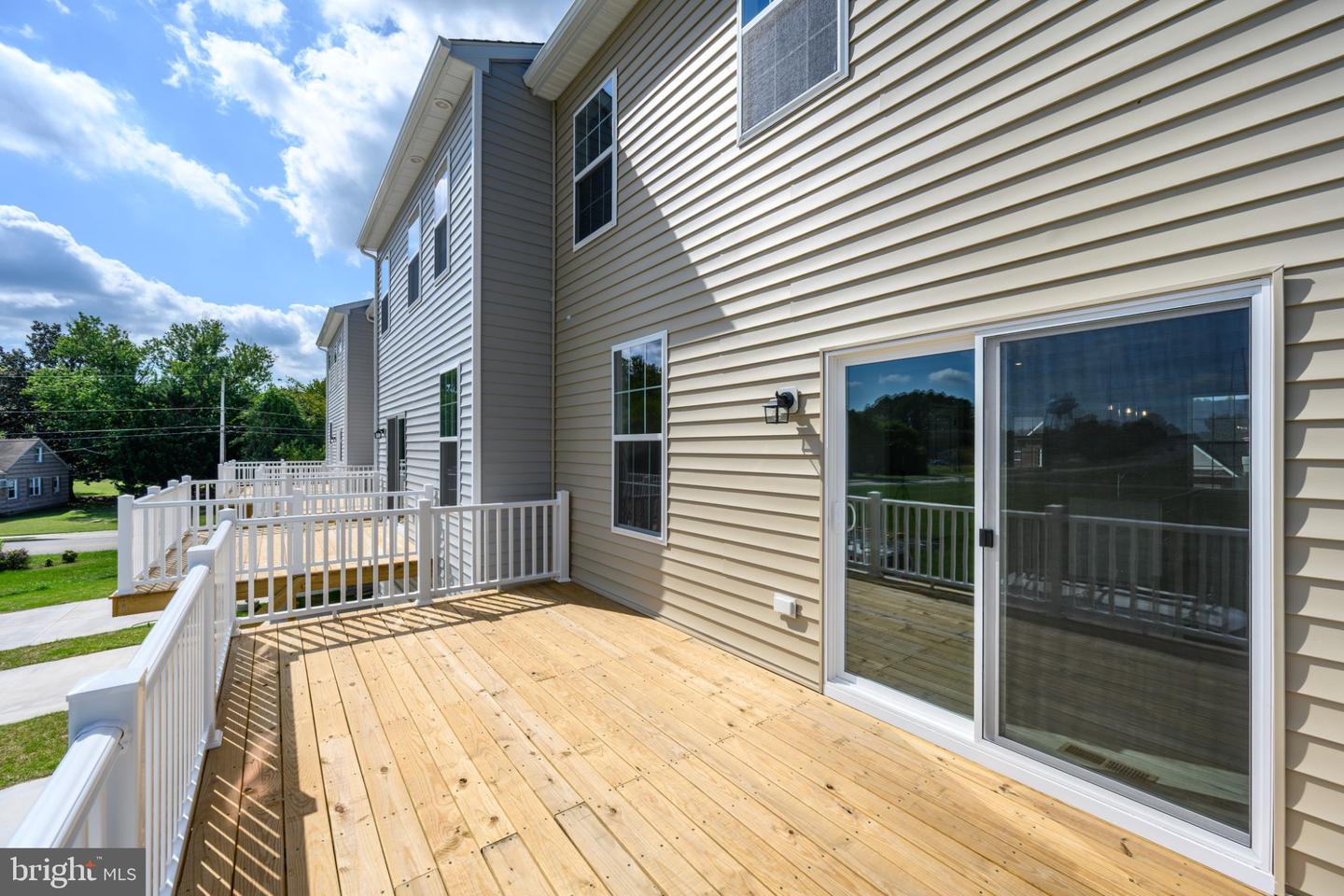 243 Briarwood Cir Property Photo 14