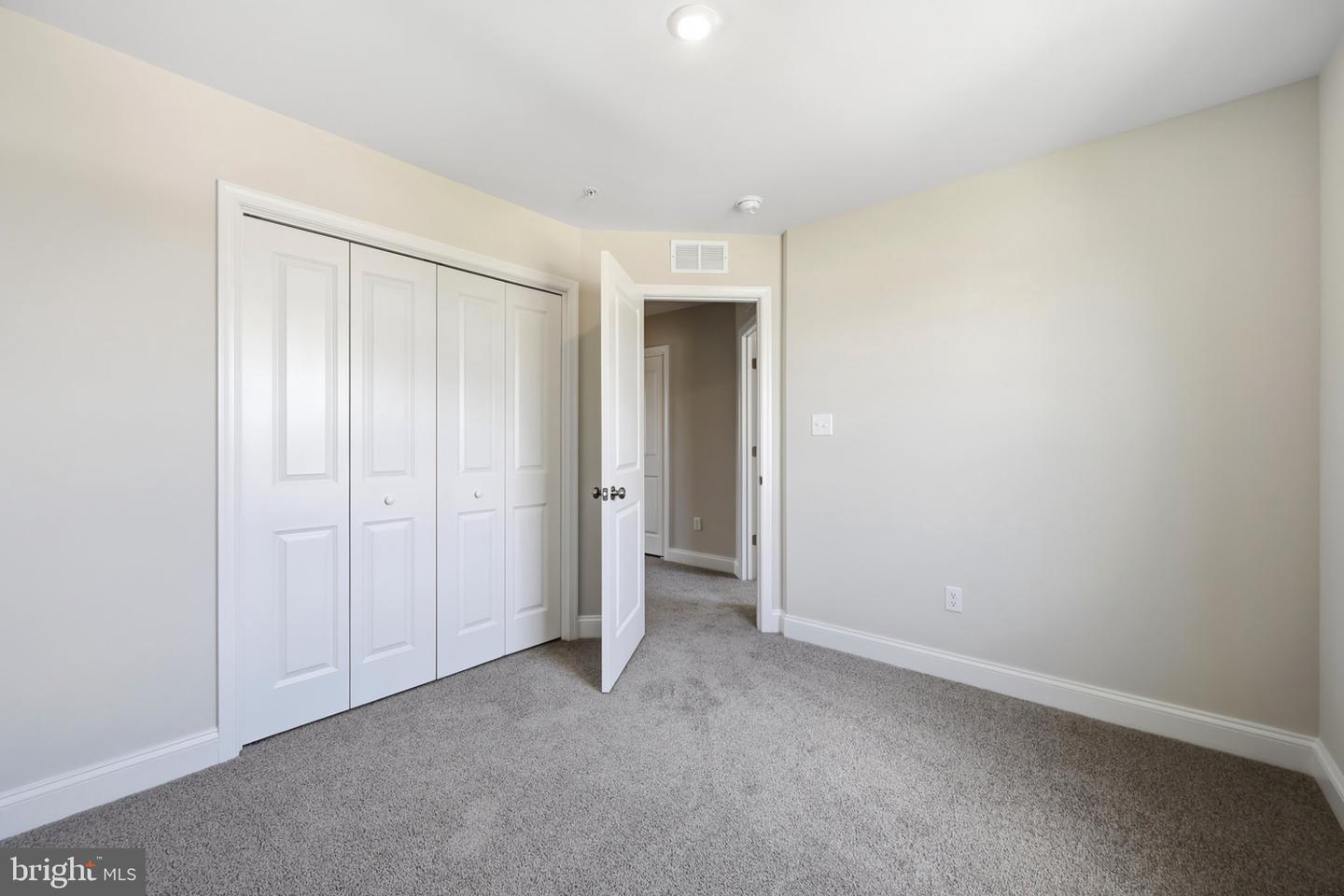 243 Briarwood Cir Property Photo 28