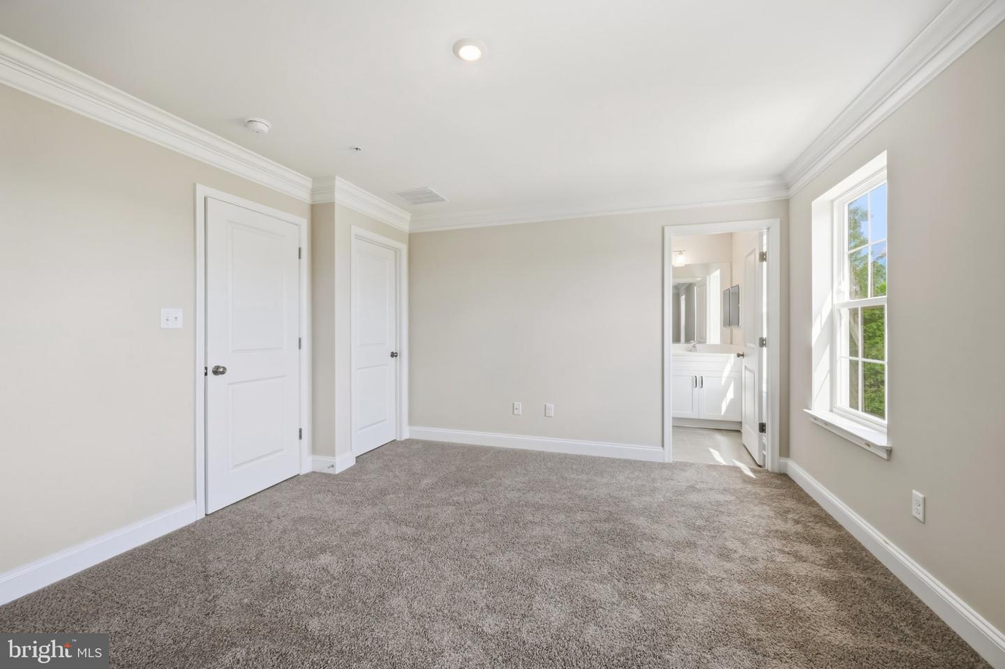 243 Briarwood Cir Property Photo 32