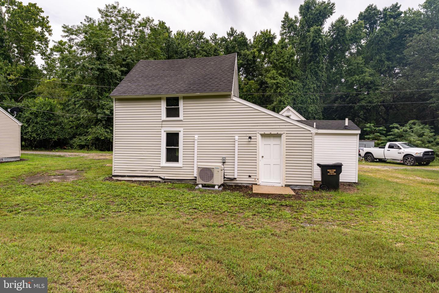 119 Davis Ln Property Photo 4