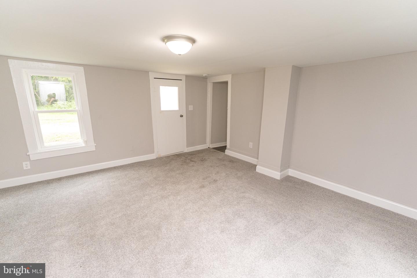 119 Davis Ln Property Photo 7