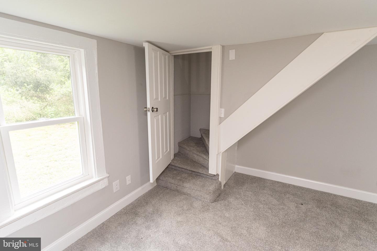 119 Davis Ln Property Photo 18