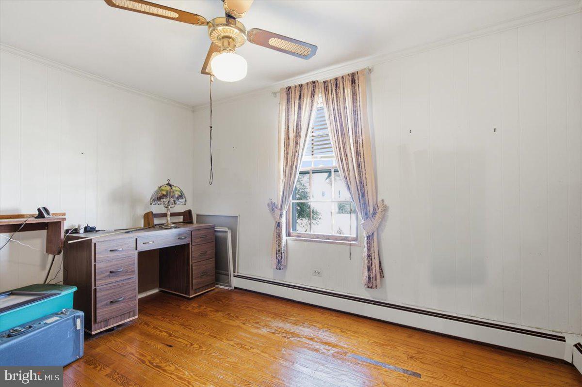 158 Wright St Property Photo 8