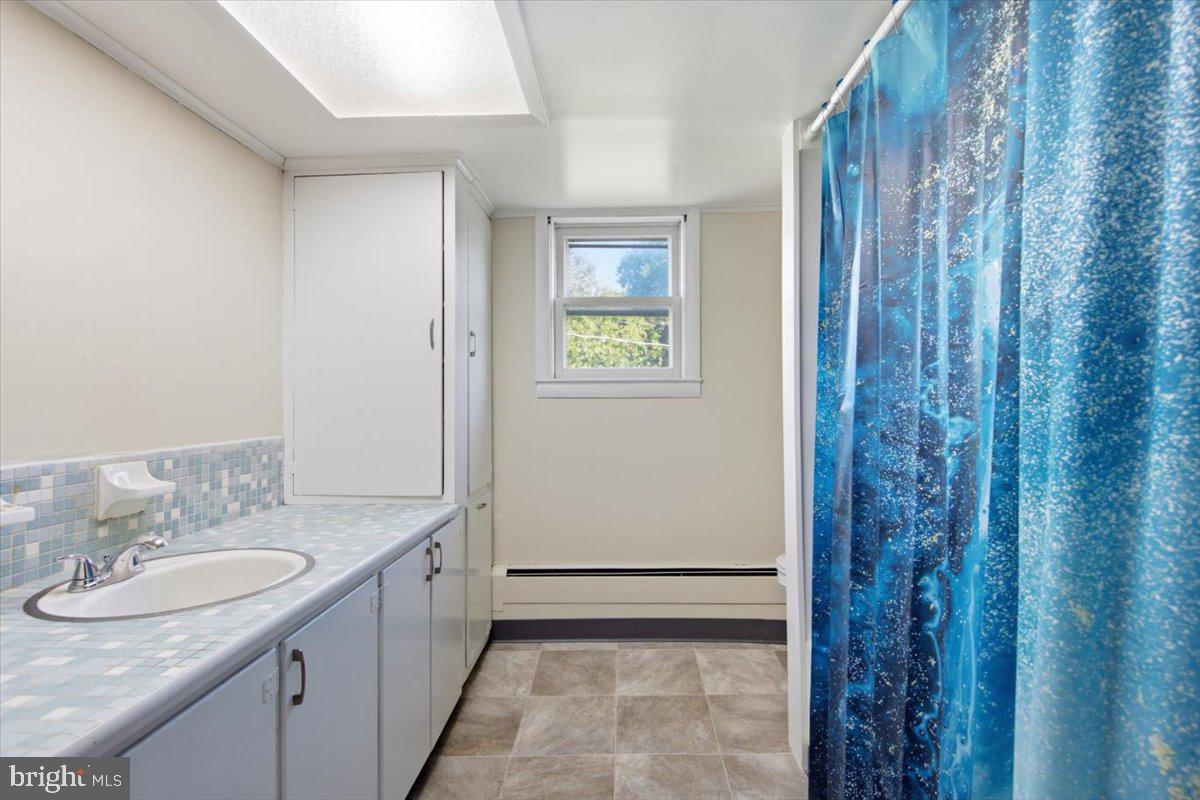 158 Wright St Property Photo 19