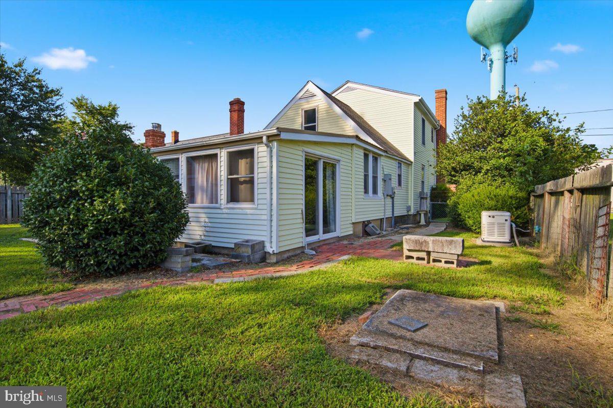 158 Wright St Property Photo 25