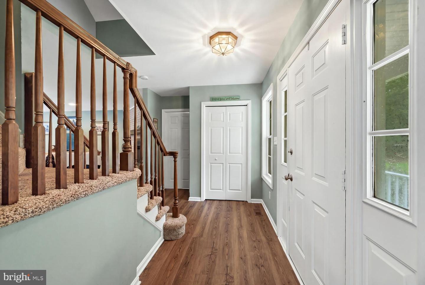 7884 Laurel Ln Property Photo 23