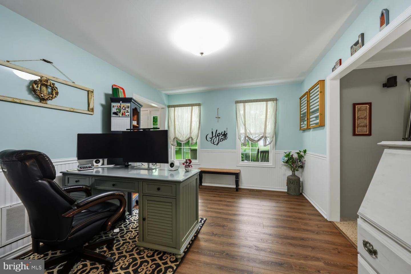 7884 Laurel Ln Property Photo 37