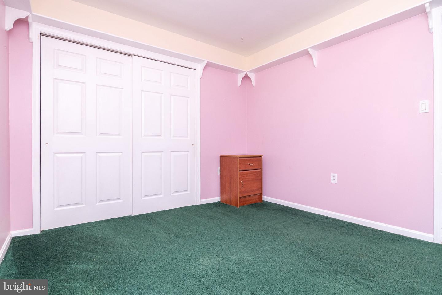 2792 Meadowbrook Rd Property Photo 15