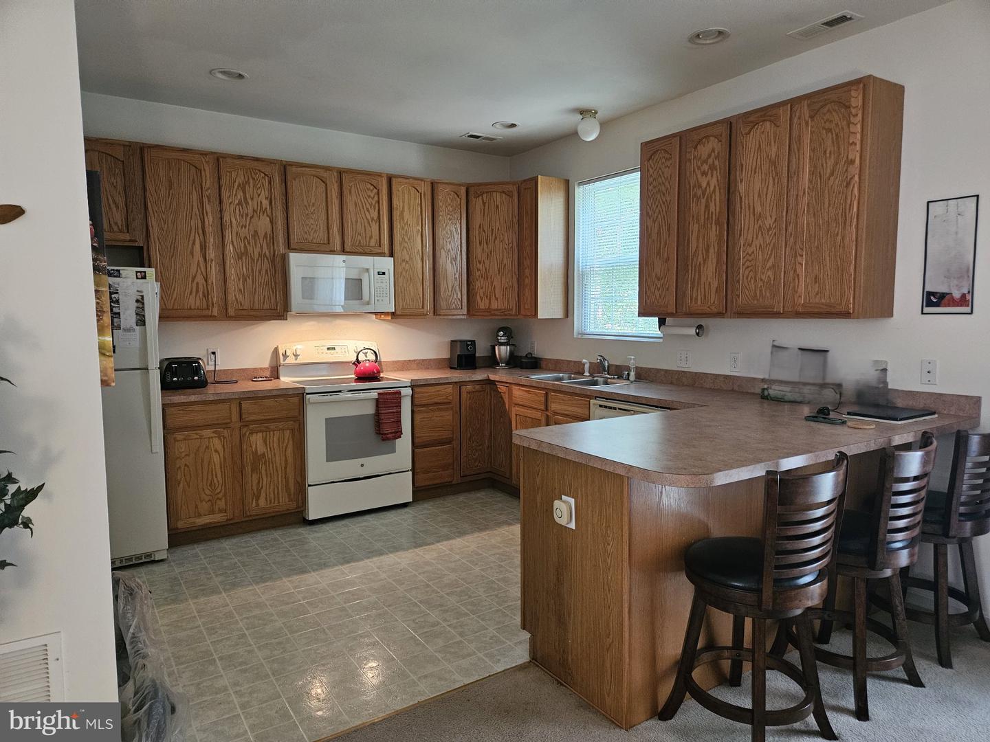 1307 Chesapeake Dr Property Photo 5