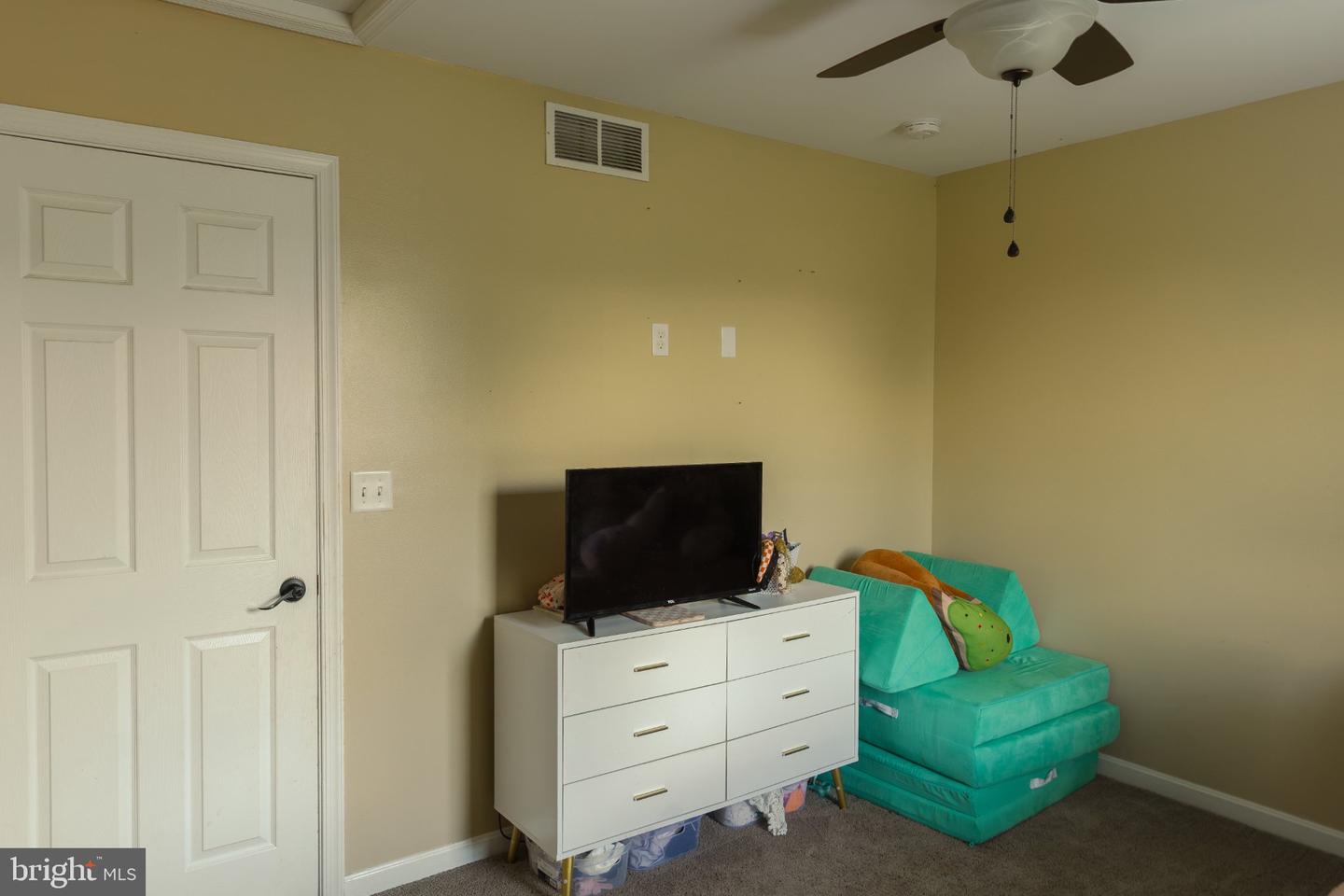 11 Ridgeway Dr Property Photo 18