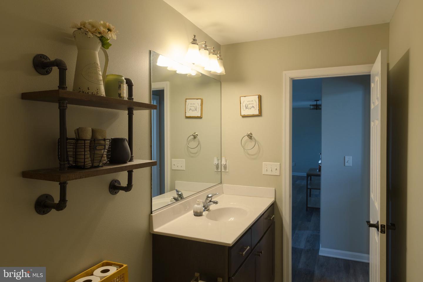 11 Ridgeway Dr Property Photo 19