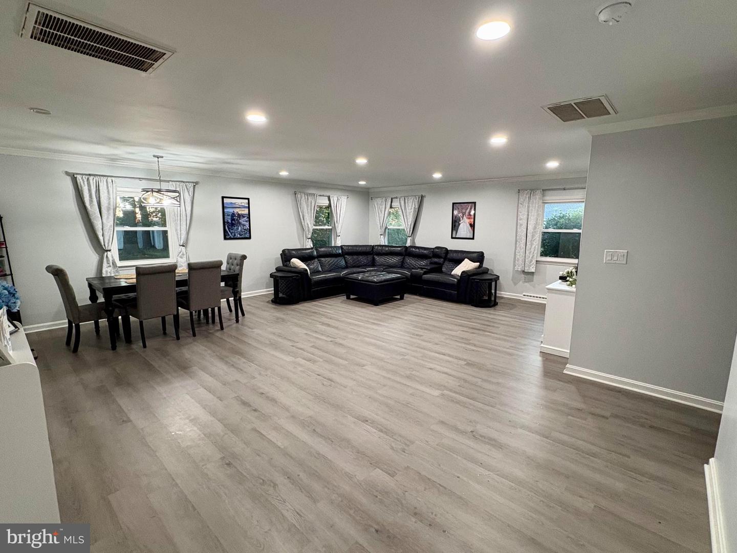107 Sunset Blvd Property Photo 2