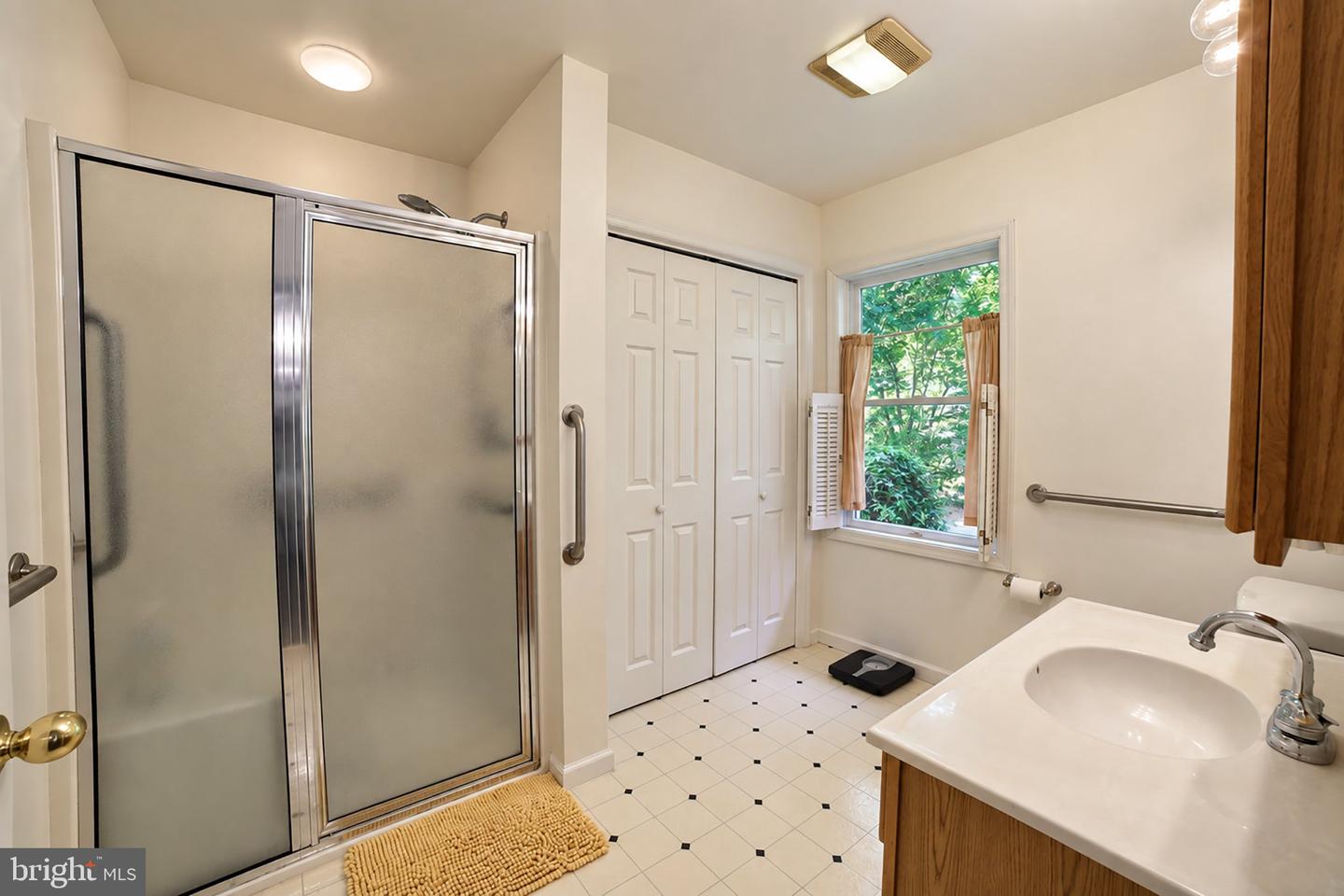 24308 Marlyn Dr Property Photo 28