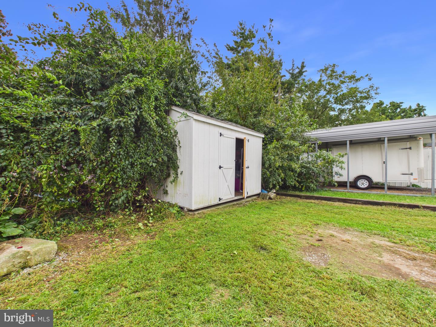 22033 Main St Property Photo 42