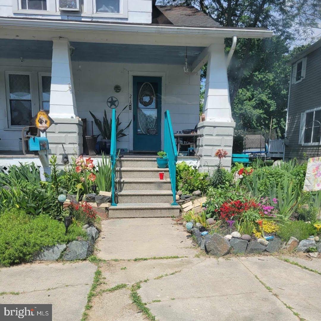 216 S 3rd St Property Photo 38