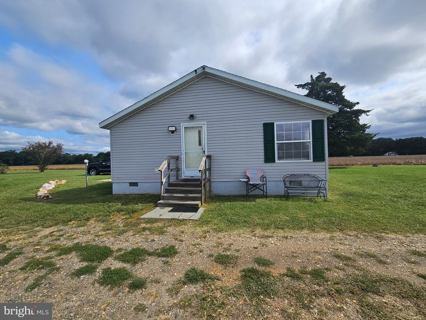 6302 Harmony Rd Property Photo 2