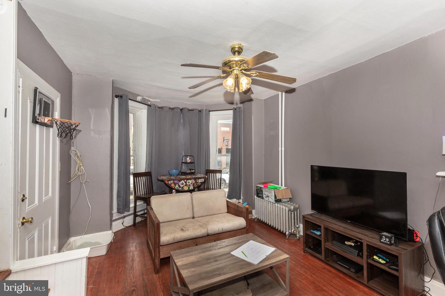 110 E Baltimore St Property Photo 31