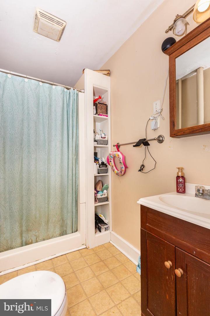 110 E Baltimore St Property Photo 45