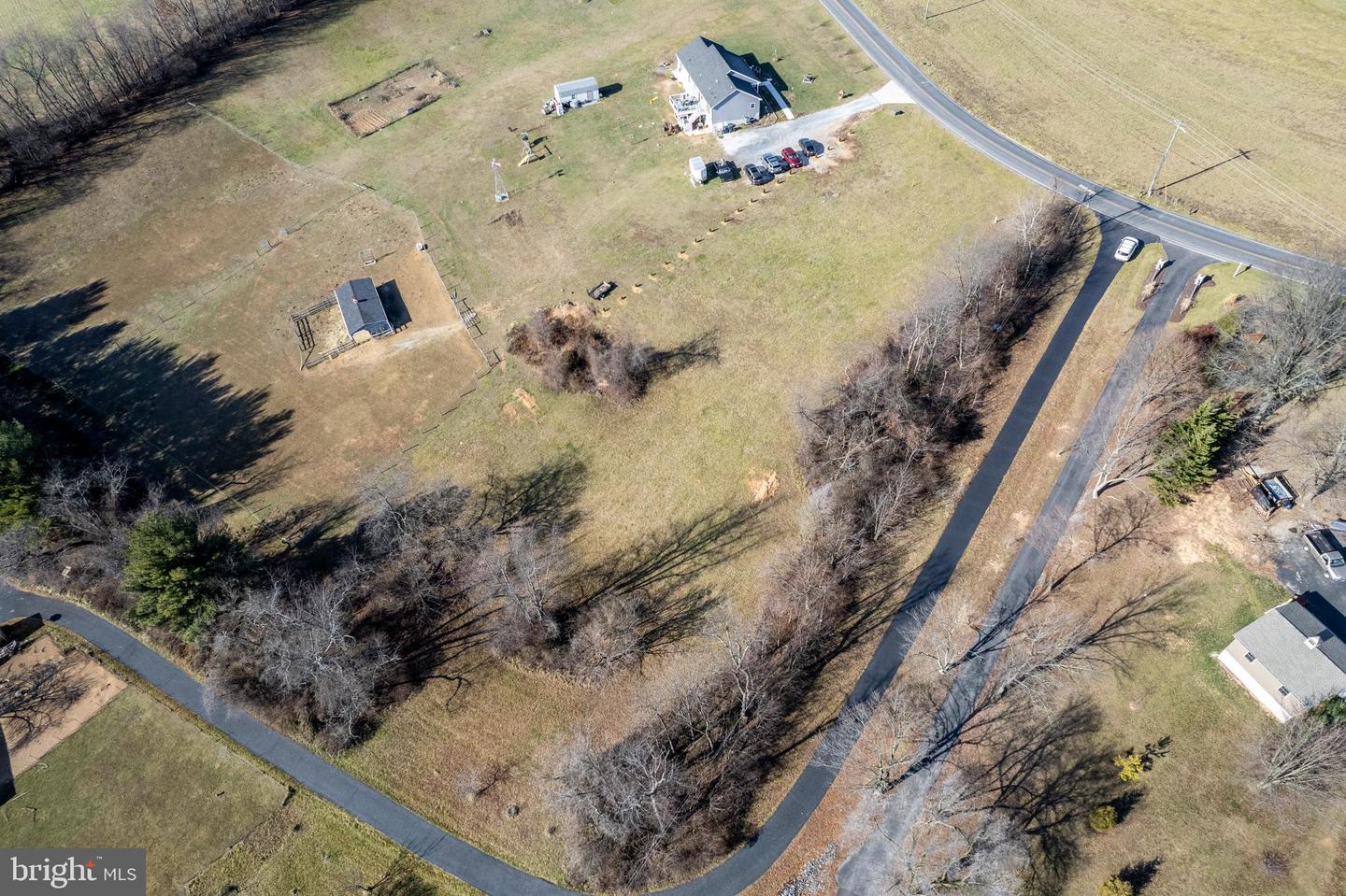 Humbert Schoolhouse Rd Property Photo 5