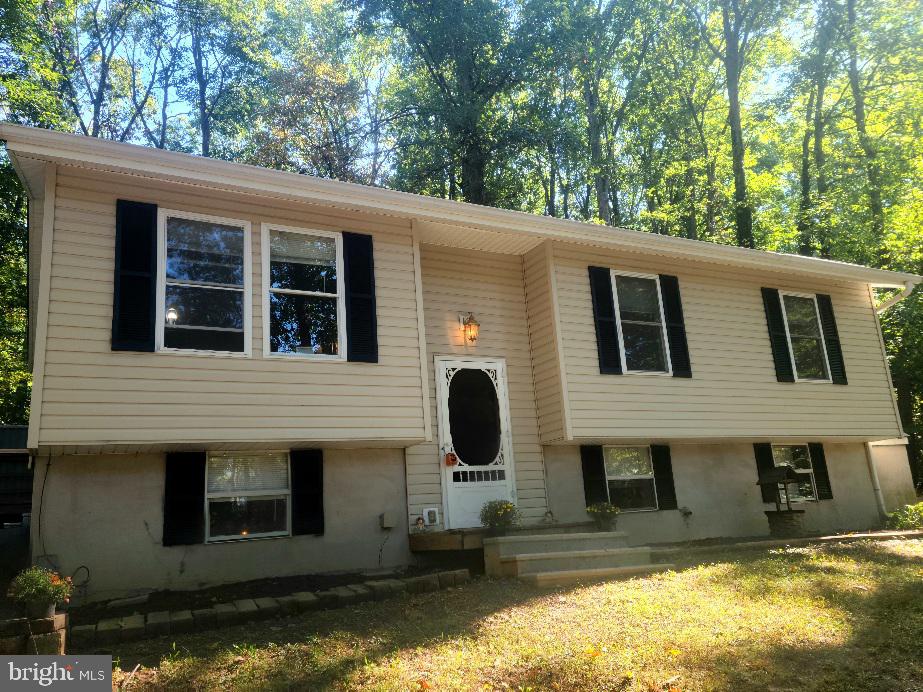 687 Arbor Dr Property Photo