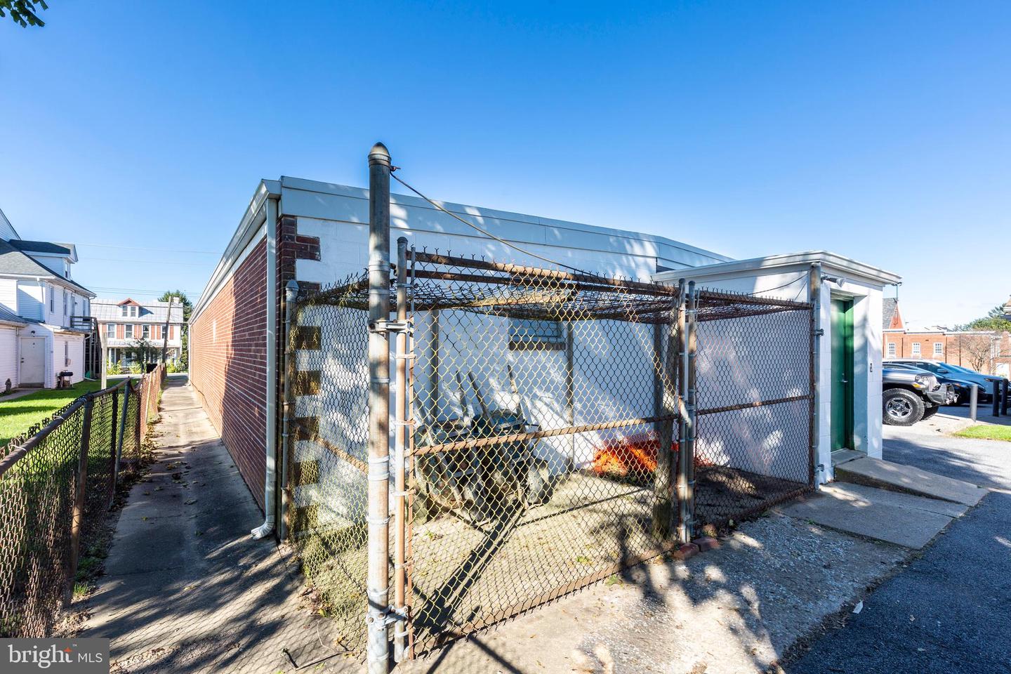 1355 N Main St Property Photo 40