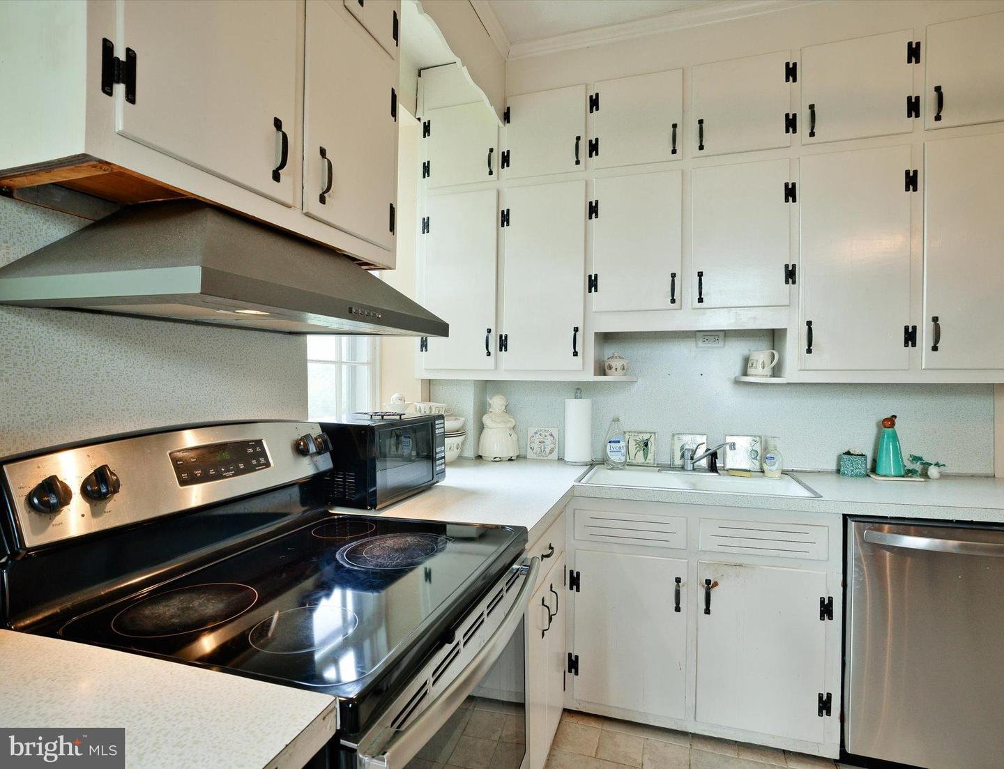 452 Sullivan Rd Property Photo 19