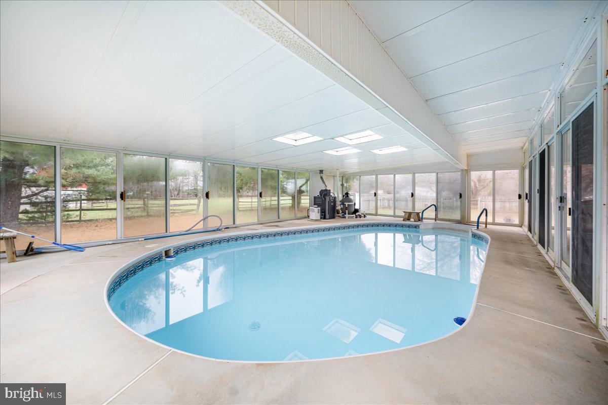 2438 Sandymount Rd Property Photo 47