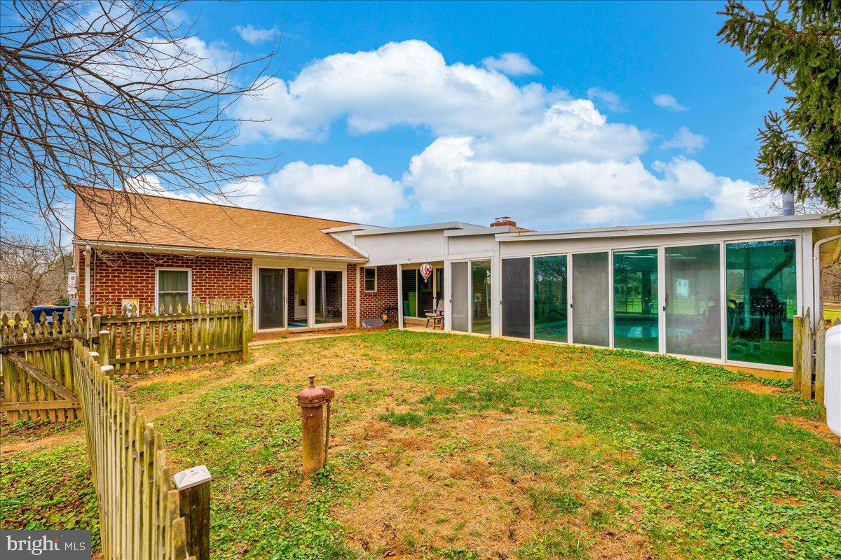 2438 Sandymount Rd Property Photo 55