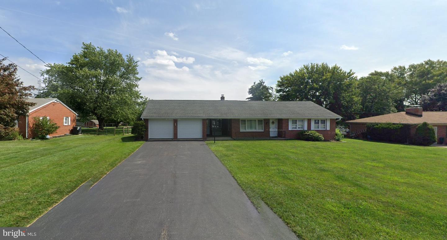 1733 Bollinger Rd Property Photo