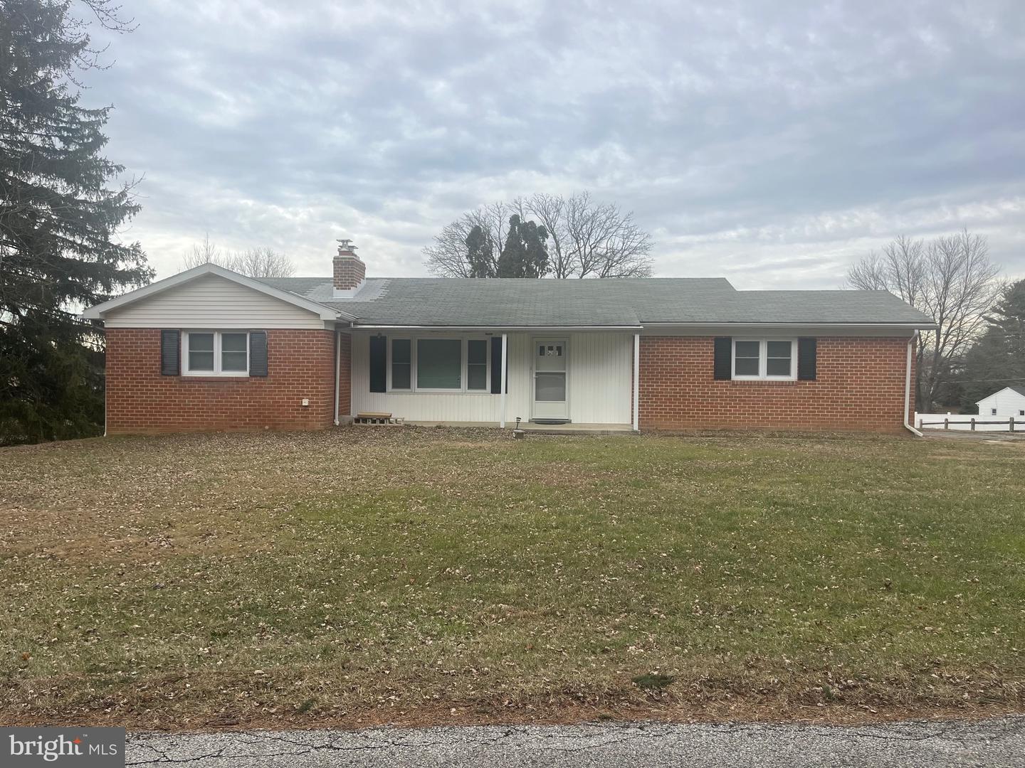 4000 Highfield Ct Property Photo