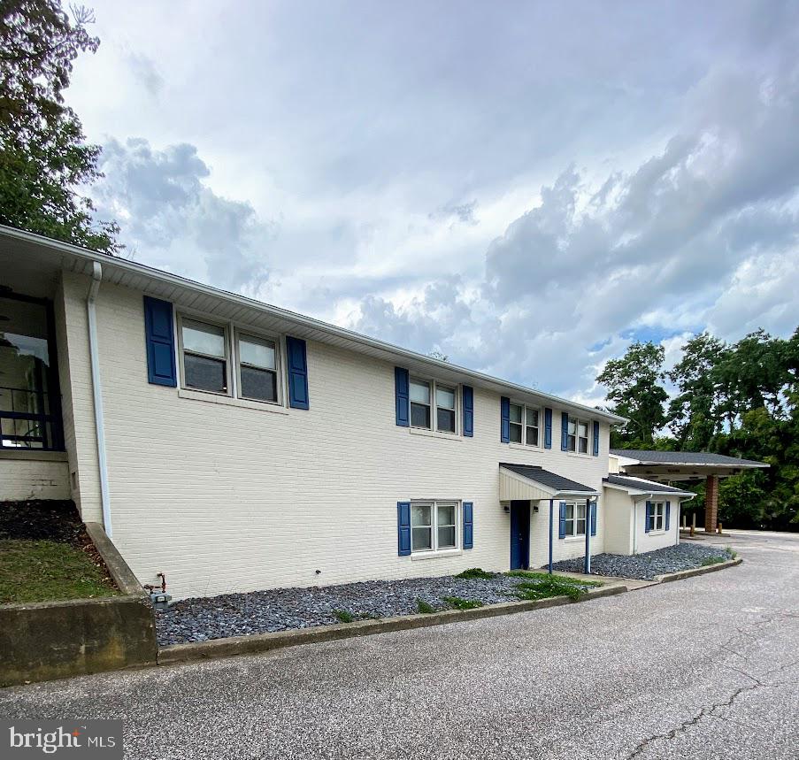 2038 Liberty Rd Property Photo 1