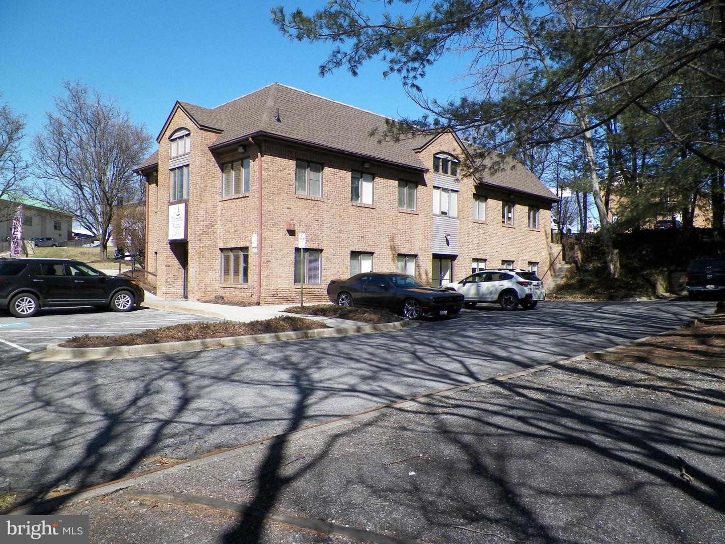 1517 Ridgeside Dr #b Property Photo 3