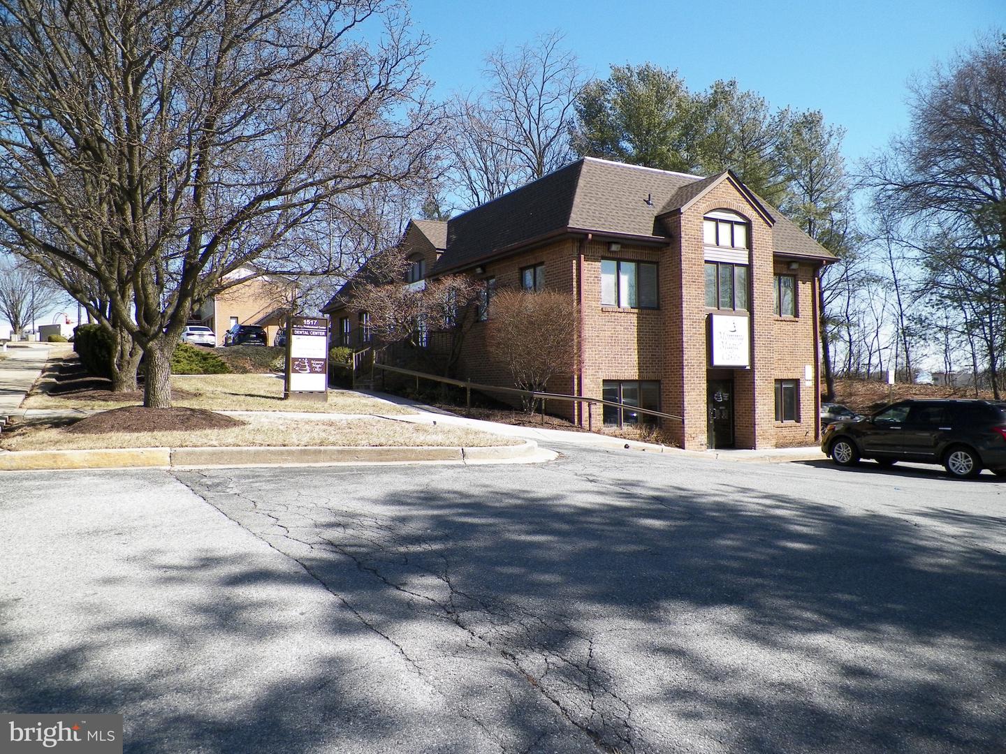 1517 Ridgeside Dr #d Property Photo 3